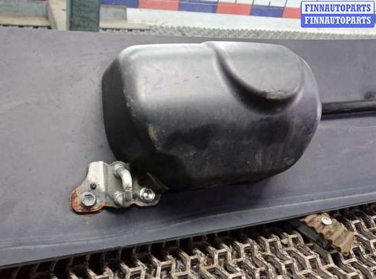 Стекло заднее