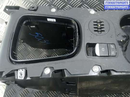 купить подлокотник центральный на RENAULT KADJAR 1