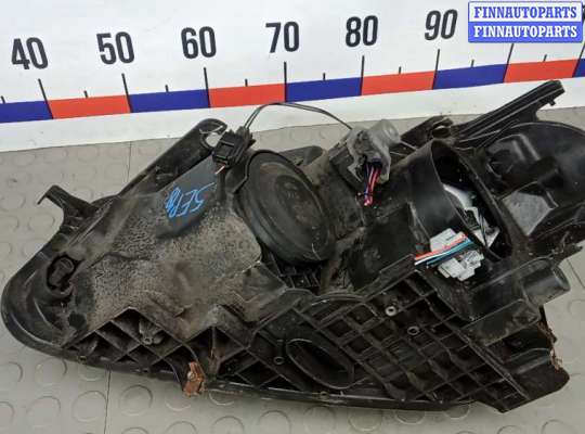 Фара передняя на Nissan Qashqai I (J10)