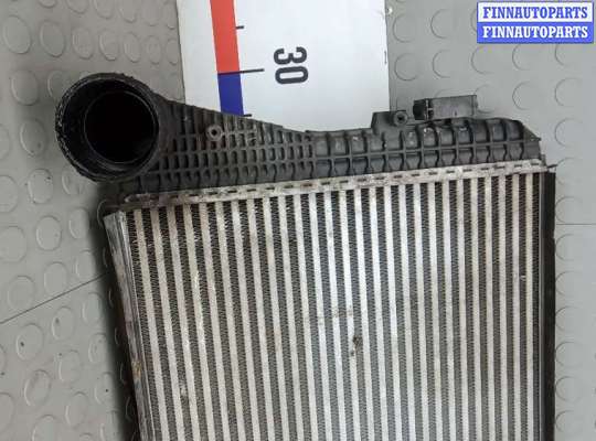 купить радиатор интеркулера на VOLKSWAGEN JETTA 5