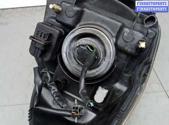 купить фара левая на NISSAN NOTE E11