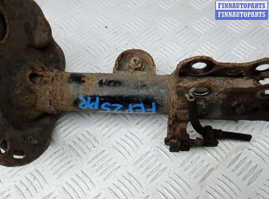 купить стойка передняя правая на TOYOTA RAV 4 CA40