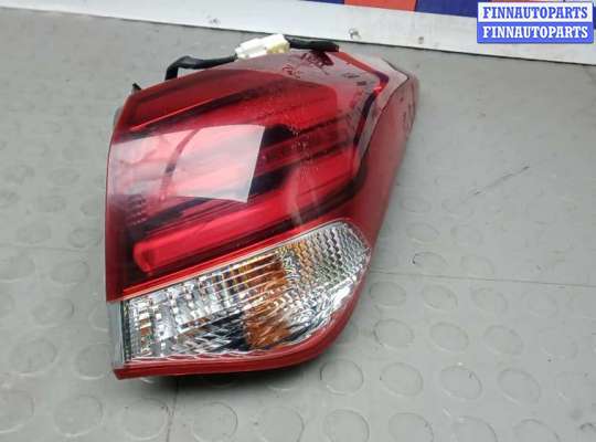 фонарь задний правый HN584692 на HYUNDAI I40