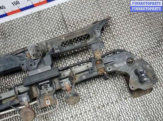 купить передняя панель крепления облицовки (телевизор) на PEUGEOT 4007