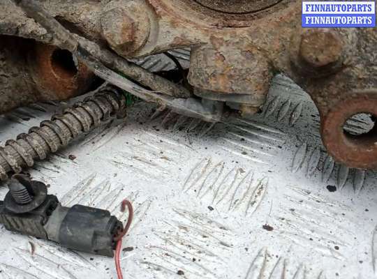 купить ступица передняя левая на LAND ROVER DISCOVERY 3