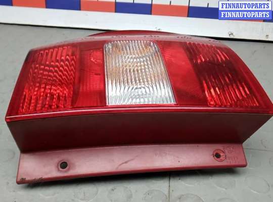 купить фонарь задний правый на SKODA YETI 1