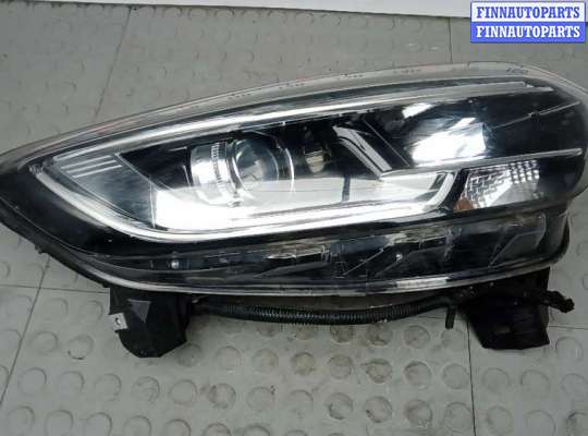 фара правая RN1552852 на RENAULT KADJAR 1