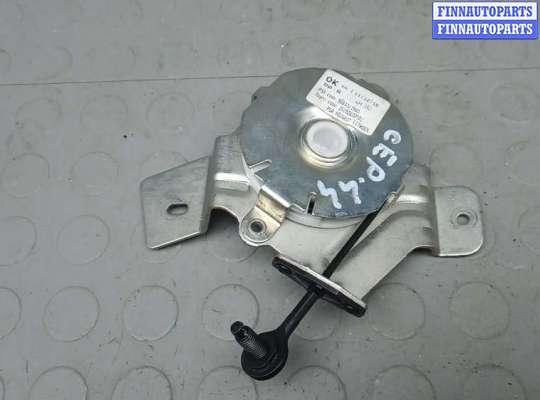 ограничитель двери передней левой PG1256419 на PEUGEOT 3008 1