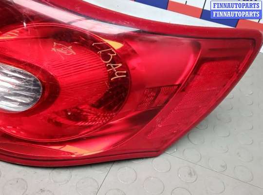купить фонарь задний правый на SUZUKI KIZASHI 1