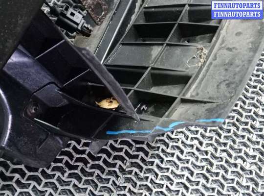 купить передняя панель крепления облицовки (телевизор) на SKODA SUPERB 2