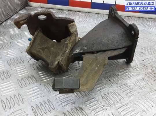 купить подушка двигателя дизельная на NISSAN NAVARA D40