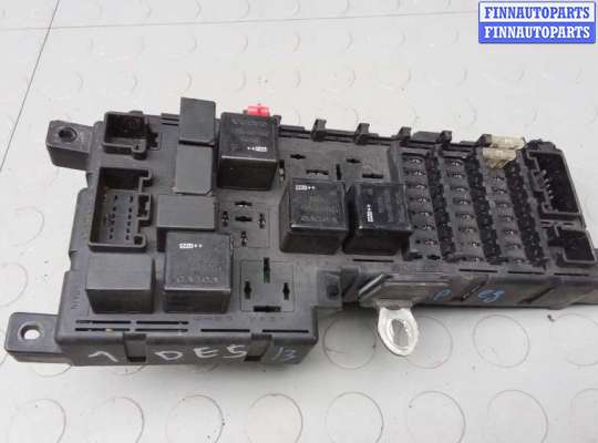 купить блок предохранителей на VOLVO V70 2
