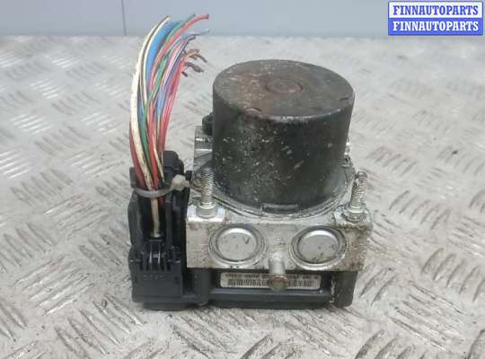 блок abs TT901792 на TOYOTA AVENSIS T25