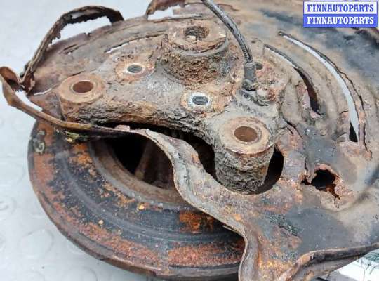 купить ступица задняя правая на OPEL VIVARO