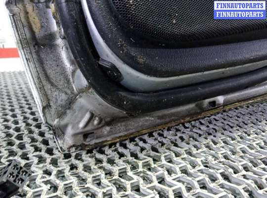 купить дверь задняя правая на MERCEDES BENZ C-CLASS W203