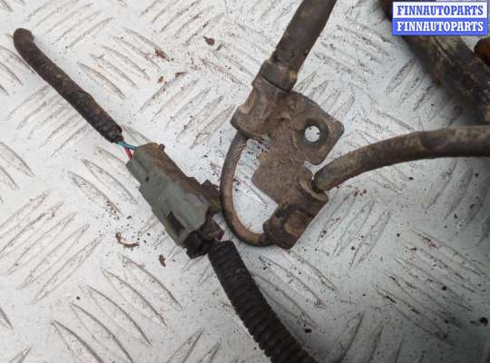 купить ступица передняя левая на KIA CEE'D 1