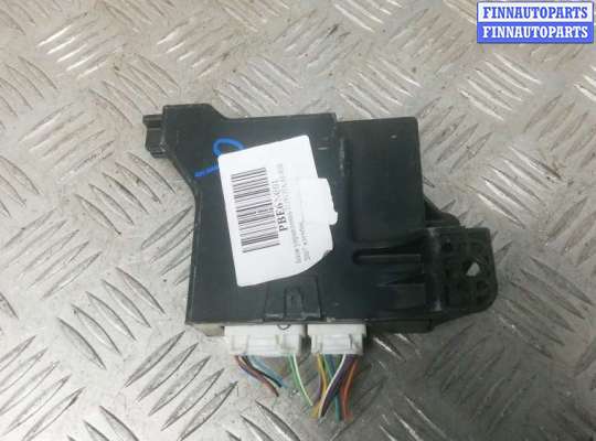 купить блок управления на TOYOTA AURIS E150