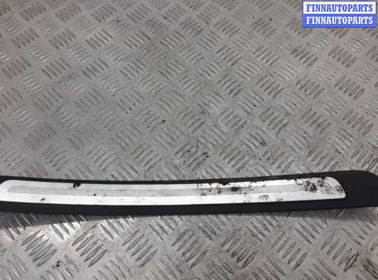 накладка порога внутренняя правая AU1642108 на AUDI A4 B8