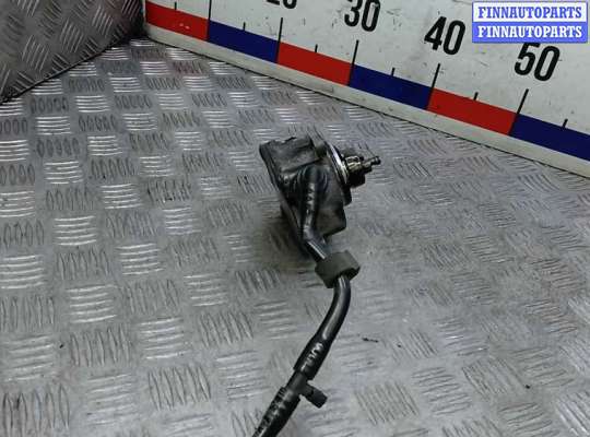 купить насос вакуумный на MERCEDES BENZ C-CLASS W204