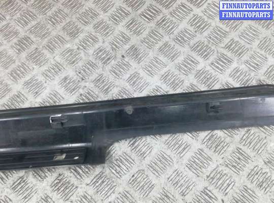 купить накладка порога внутренняя правая на MERCEDES BENZ R-CLASS W251