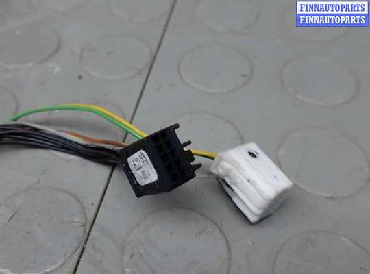 купить зеркало наружное правое на MERCEDES BENZ C-CLASS W203