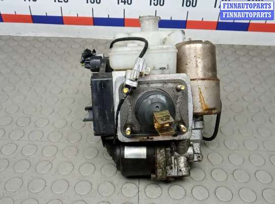 Блок ABS на Mitsubishi Pajero III