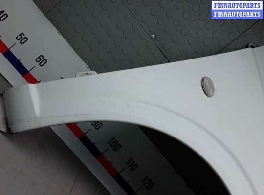 купить крыло переднее правое на MERCEDES BENZ VITO W639