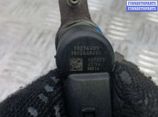 купить форсунка дизельная на VOLVO V60 1