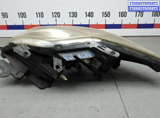 купить фара правая на TOYOTA AURIS E150