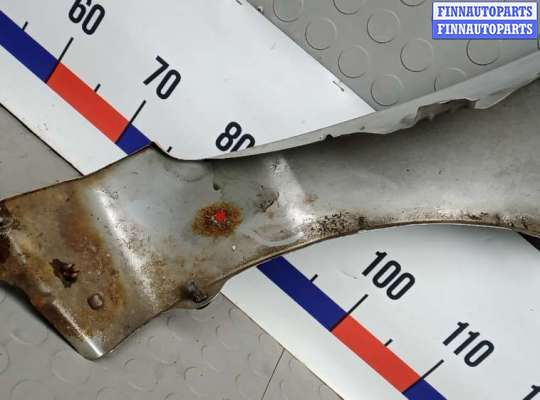 купить крыло переднее левое на TOYOTA COROLLA E12