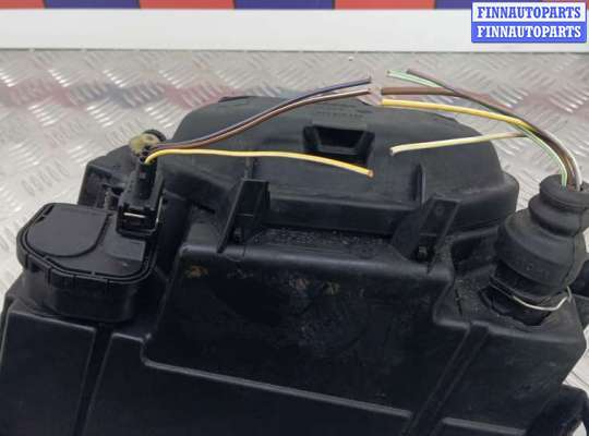 купить фара правая на AUDI A4 B5