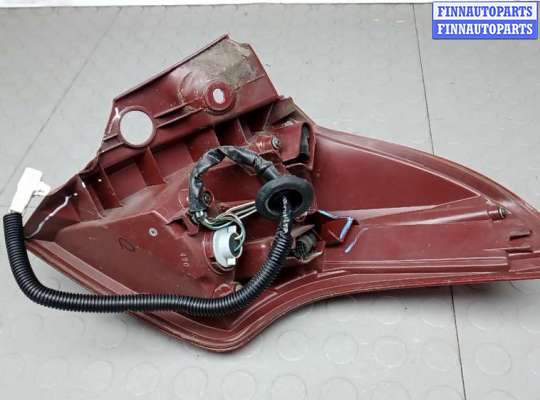 купить фонарь задний левый на TOYOTA RAV 4 CA40