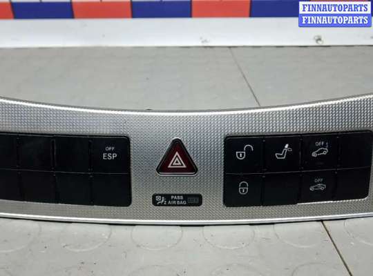 купить кнопка аварийки на MERCEDES BENZ CLK C209