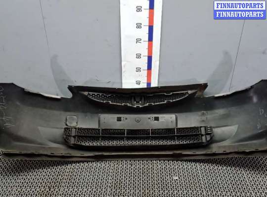 Бампер передний на Honda Fit (GD)