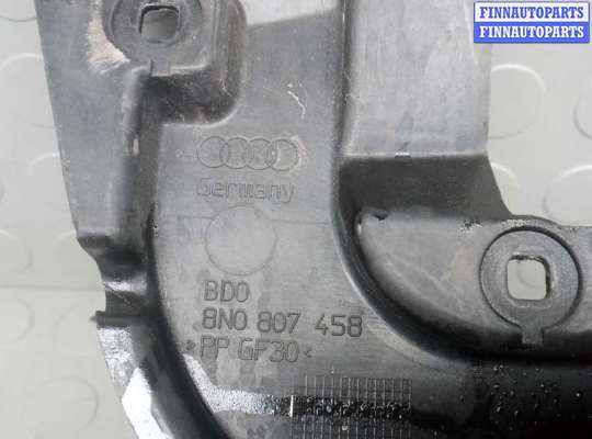Кронштейн бампера на Audi TT (8N)