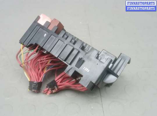 купить блок предохранителей на RENAULT LAGUNA 3