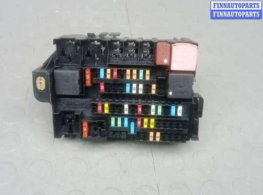 купить блок предохранителей на RENAULT LAGUNA 3