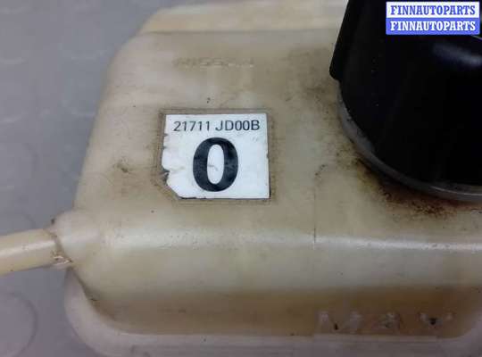 купить бачок расширительный на NISSAN QASHQAI J10