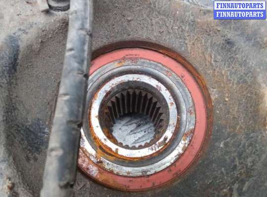 купить ступица задняя правая на BMW 1 E87