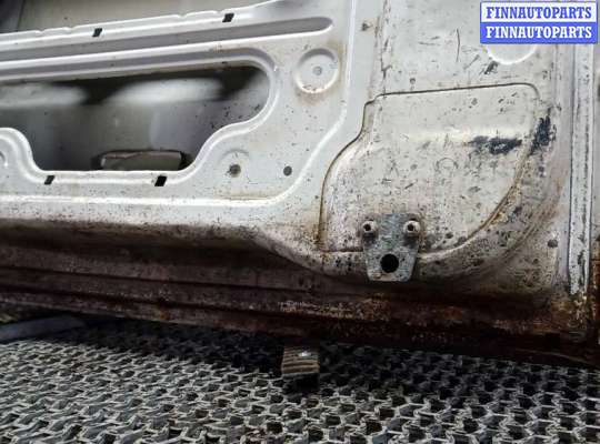 купить дверь распашная правая на VOLKSWAGEN CRAFTER 1