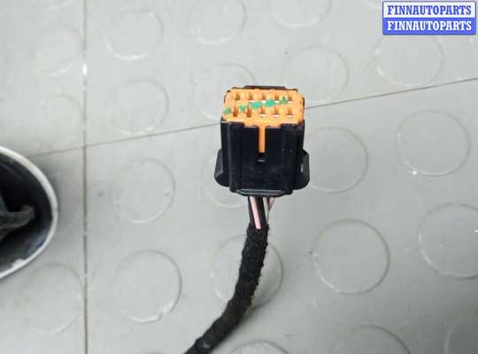 купить зеркало наружное левое на CITROEN C5 2