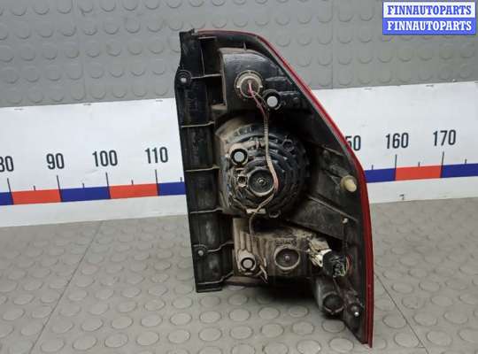 Фонарь задний на Mitsubishi Pajero III