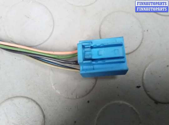 Зеркало боковое на Volvo S40 II | V50 (MS)