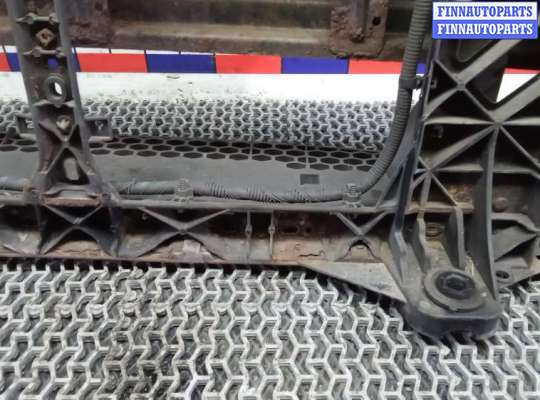 купить передняя панель крепления облицовки (телевизор) на KIA CEE'D 1