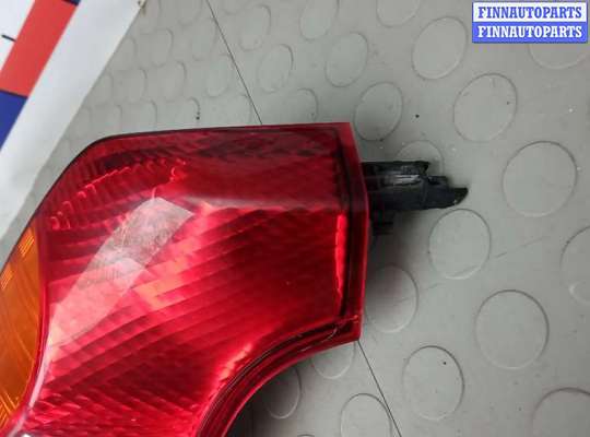 купить фонарь задний правый на NISSAN NOTE E11