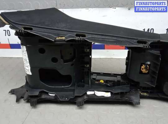 купить подлокотник центральный на SKODA SUPERB 3
