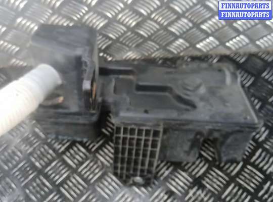 купить бачок омывателя на VOLKSWAGEN SHARAN 3