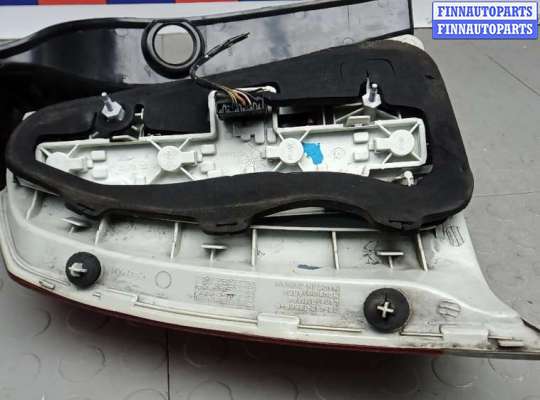 купить фонарь задний правый на OPEL ZAFIRA B