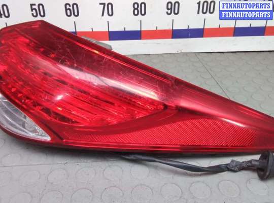 купить фонарь задний правый на HYUNDAI I40