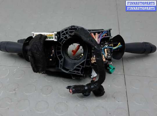 купить переключатель поворотов и дворников (стрекоза) на RENAULT TRAFIC 2